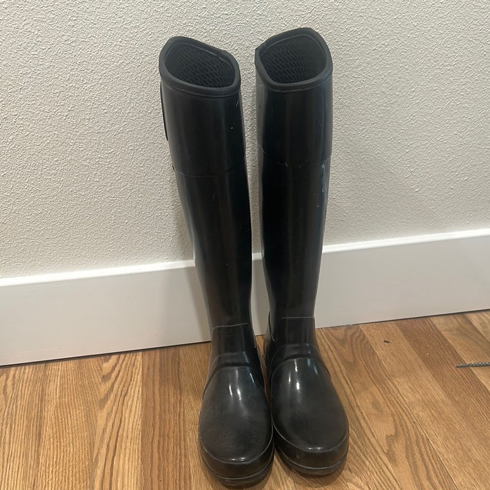 Black Tall Rain Boots